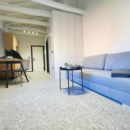 Apartamentos Mk77 Leon - Lahoz Luaran gambar